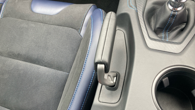 Ford Mustang 5.0 V8 Dark Horse 2dr Petrol Coupe